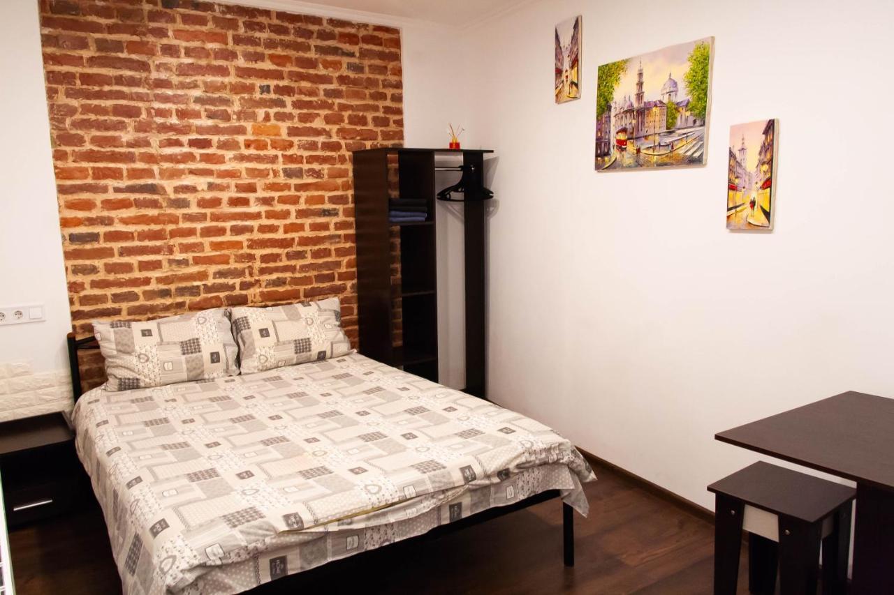 Style And Smart Apartment Lviv Bagian luar foto